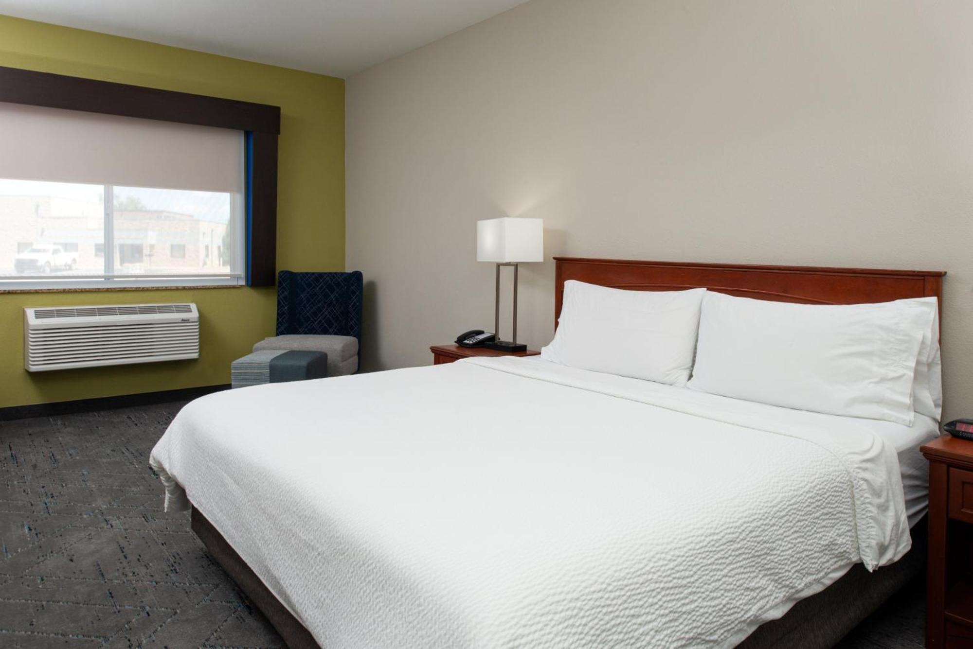 Holiday Inn Express Hotel & Suites Farmington By Ihg Eksteriør billede