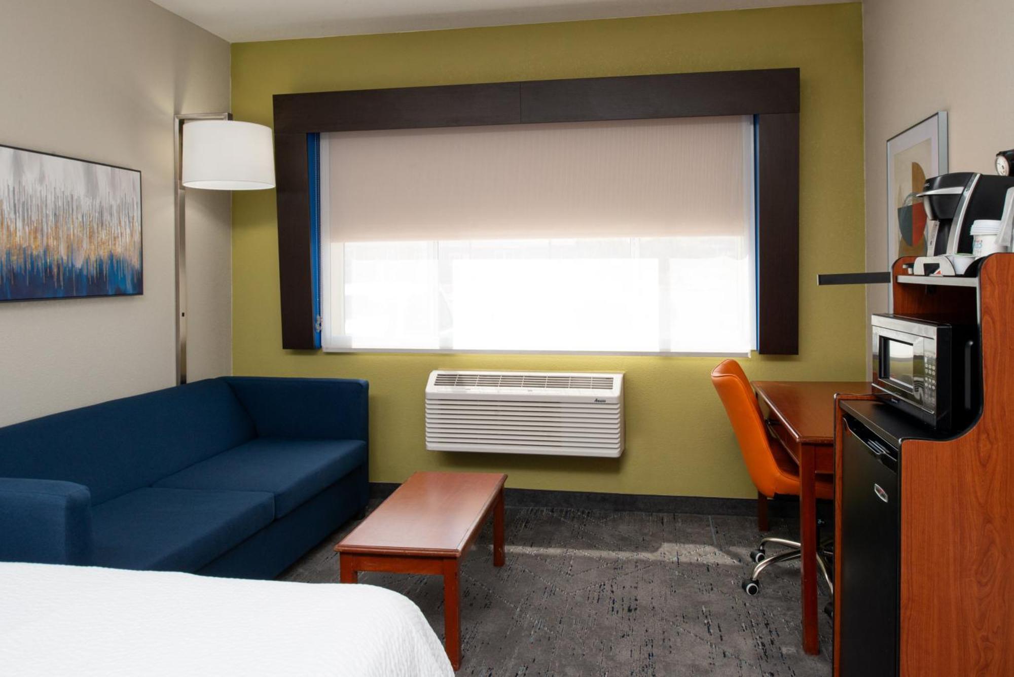 Holiday Inn Express Hotel & Suites Farmington By Ihg Eksteriør billede