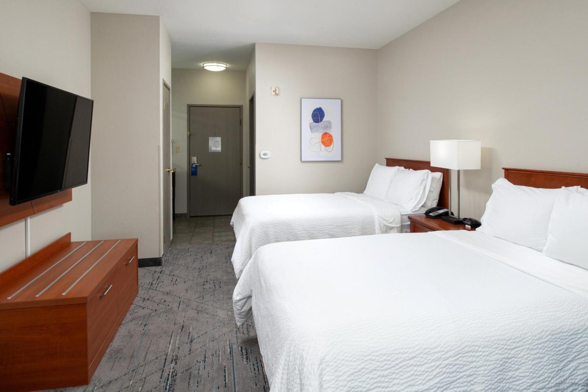 Holiday Inn Express Hotel & Suites Farmington By Ihg Eksteriør billede