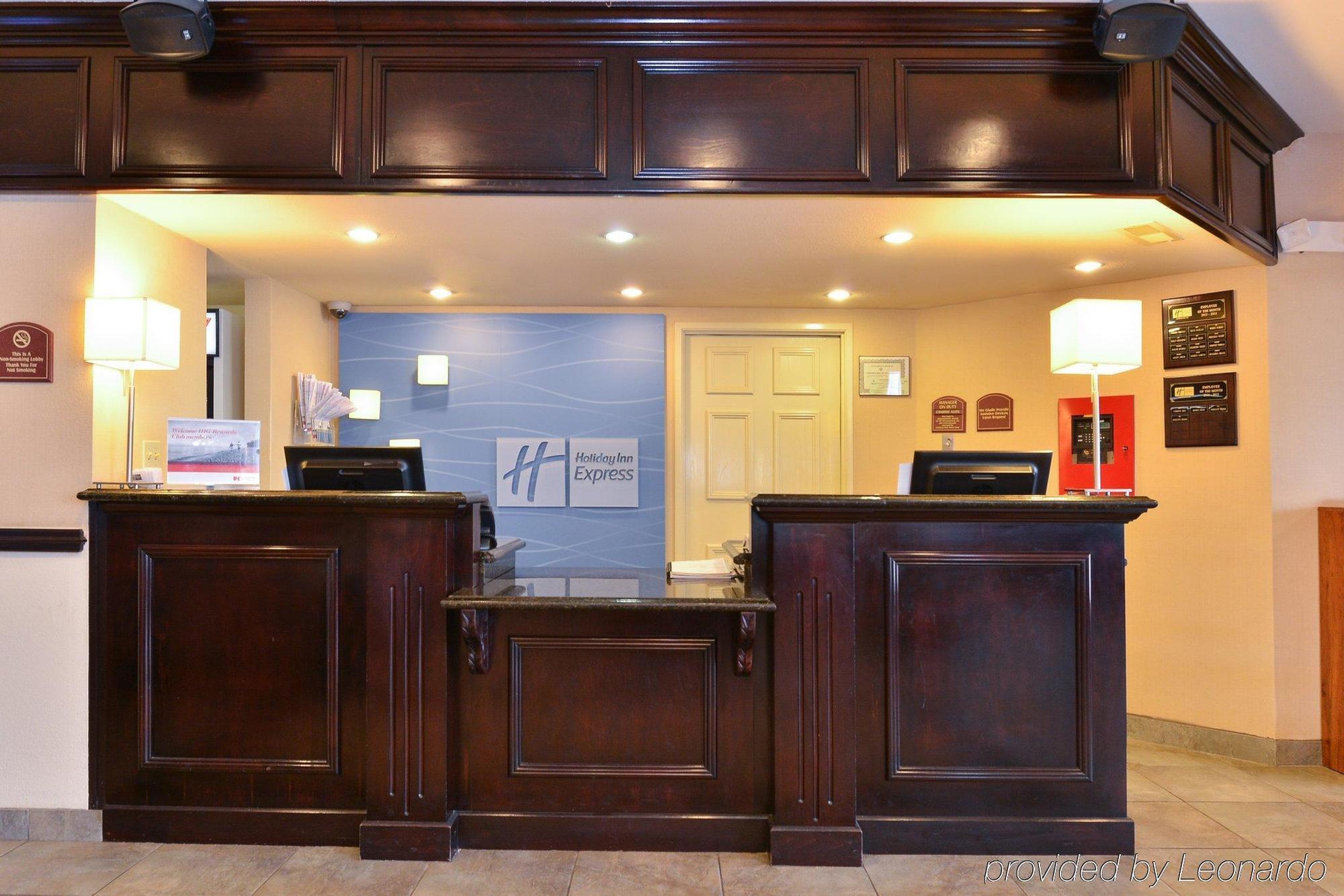Holiday Inn Express Hotel & Suites Farmington By Ihg Eksteriør billede
